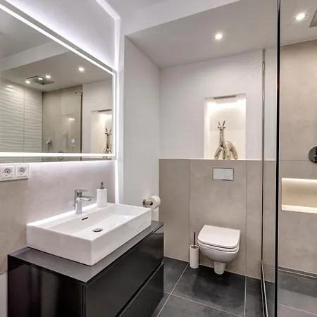 Luxusapartment, Ruettenscheid, Zwei Parkplaetze Apartman