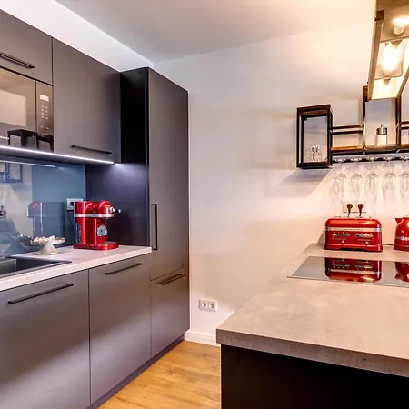 Luxusapartment, Ruettenscheid, Zwei Parkplaetze Apartman