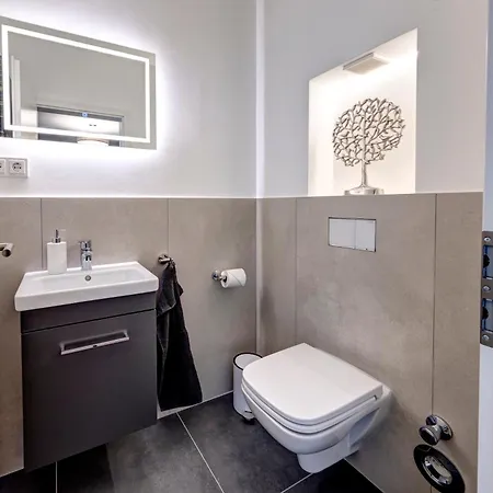 Luxusapartment, Ruettenscheid, Zwei Parkplaetze *